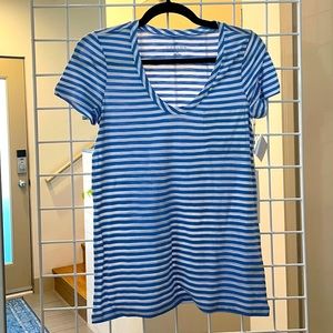 SOLD IRL NWT Abound v-neck striped tee